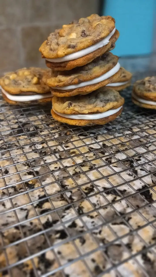 Chocolate chip sandwich cookies